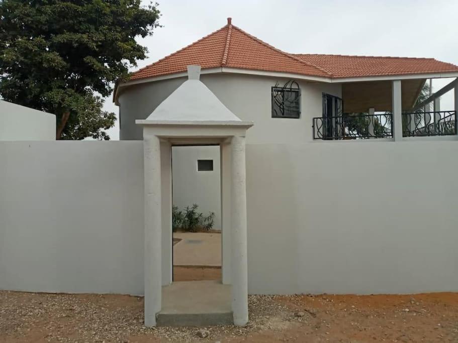 Belle Villa Proche Bord De Mer Ngaparou Экстерьер фото